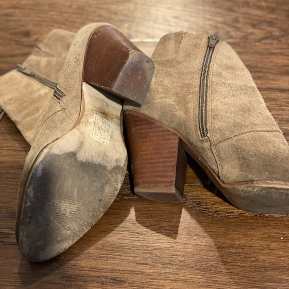 Aldo Fringe Booties - Picture 2 of 6